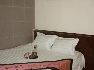 Real Vietnam Hotel Hanoi Bagian luar foto